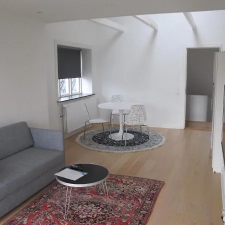 Sharon Apartment